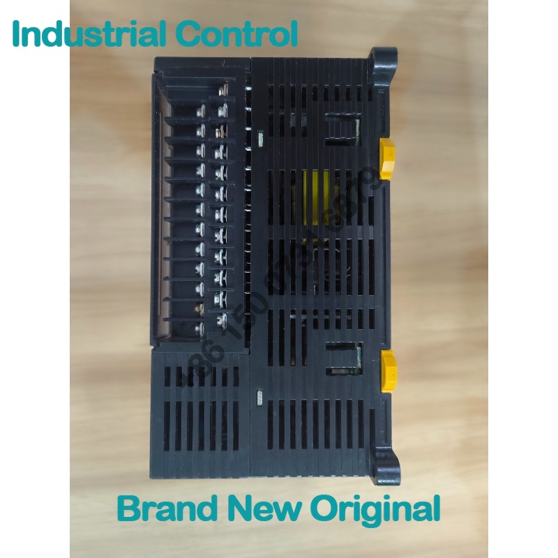 CP1E-N40DR-A, PLC host, 40-poi - Ac Power Supply recension och pris